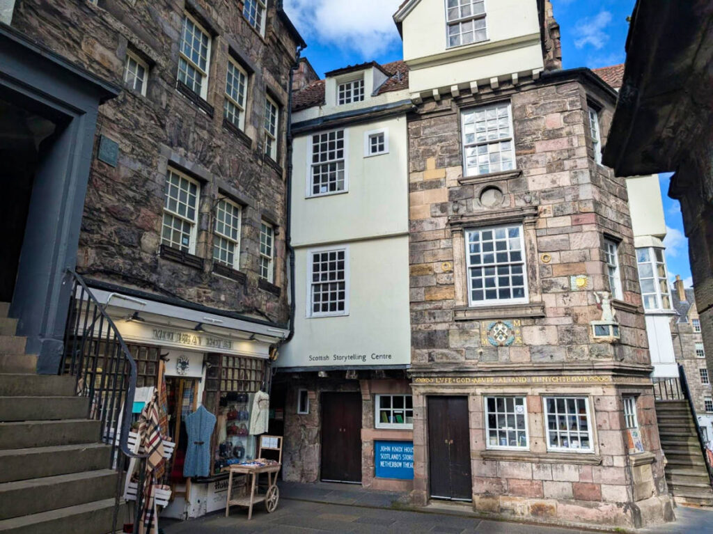 Closeup look of the building of The John Knox House