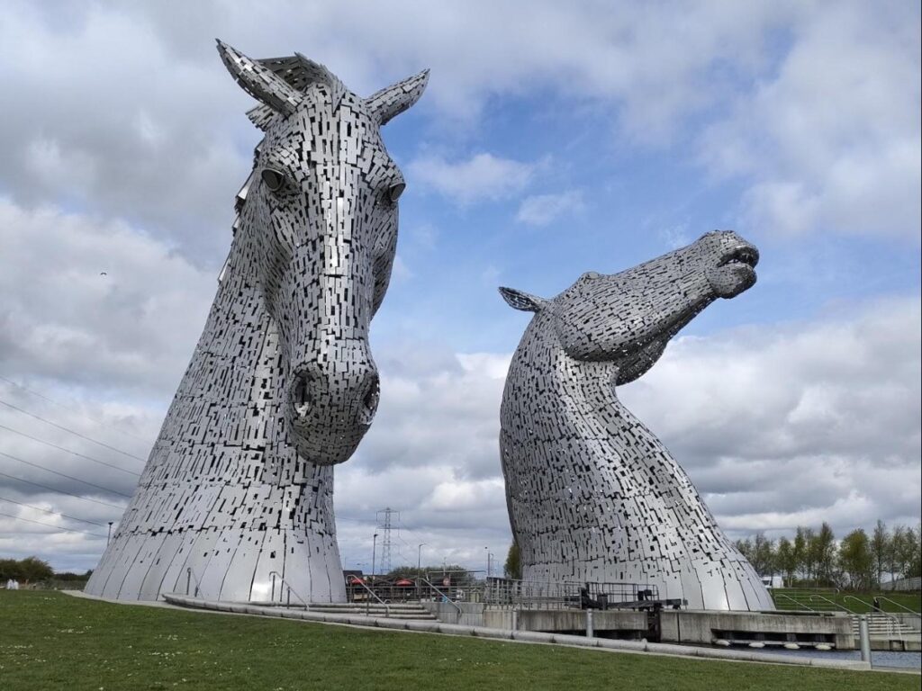 View of the towering Kelpies statues