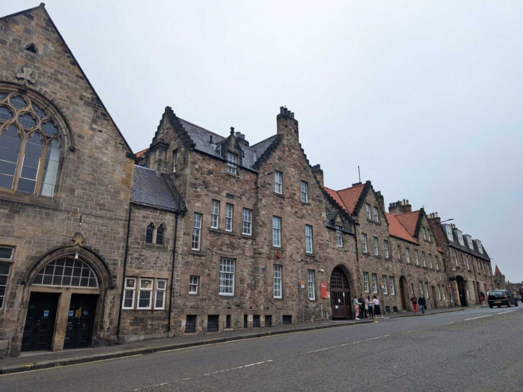 Panoramic view of the beautiful buildings at The Pleasance