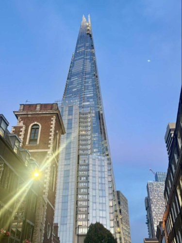 Perspective view of the Shard building at sunset