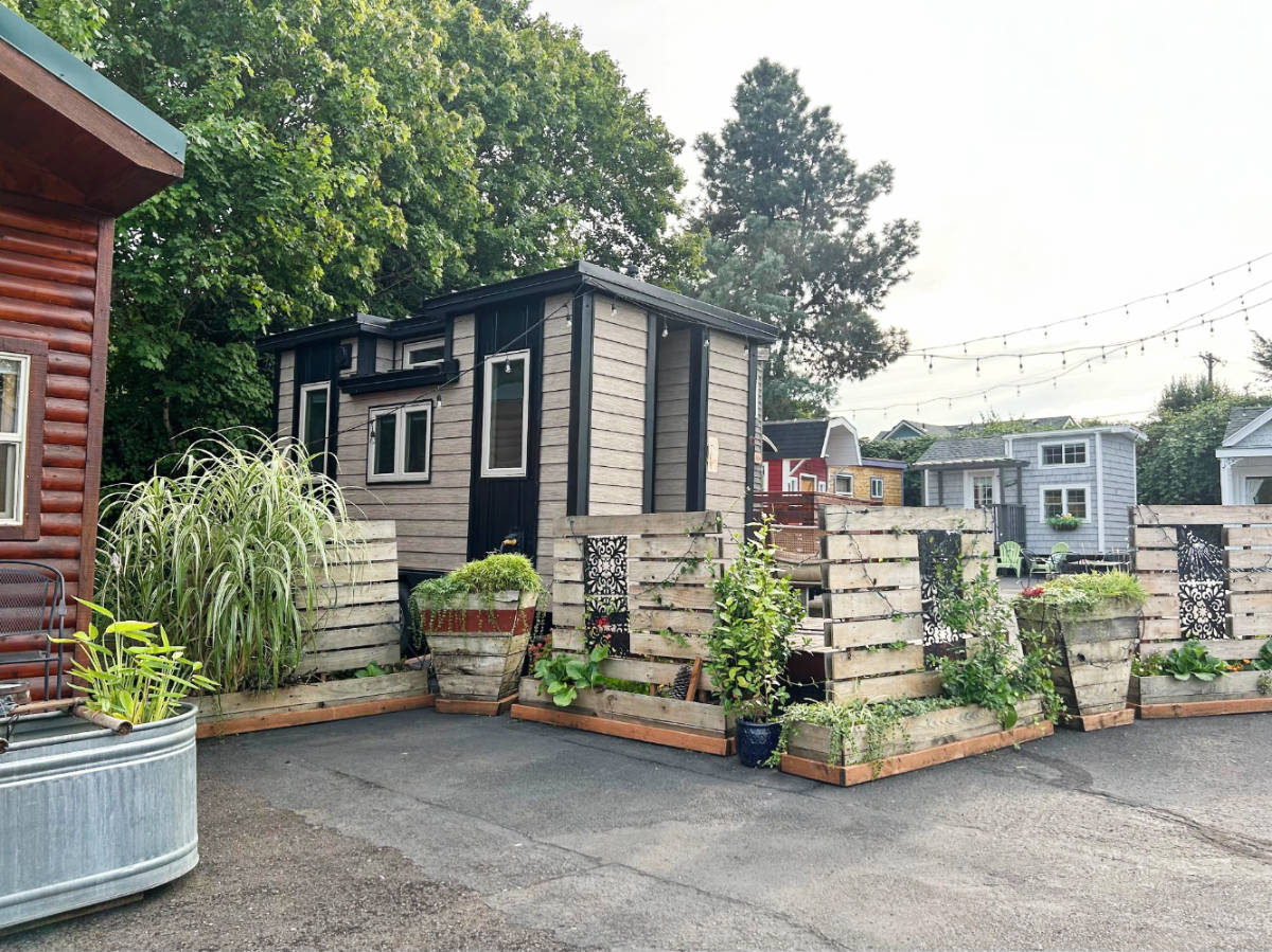 View of tiny houses at Tiny Digs Hotel