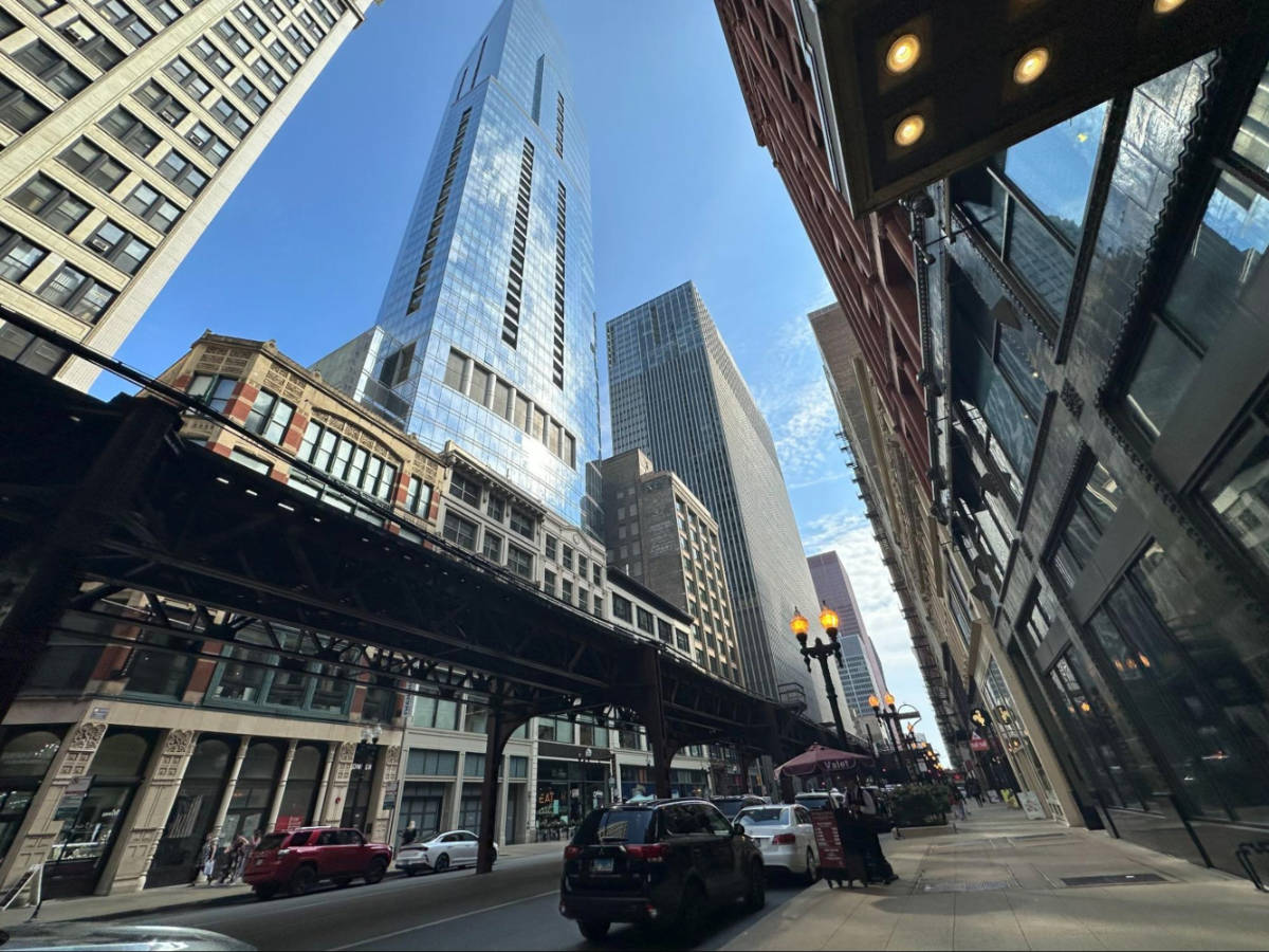 The train tracks for the ‘L’ in the Loop and the high rises around