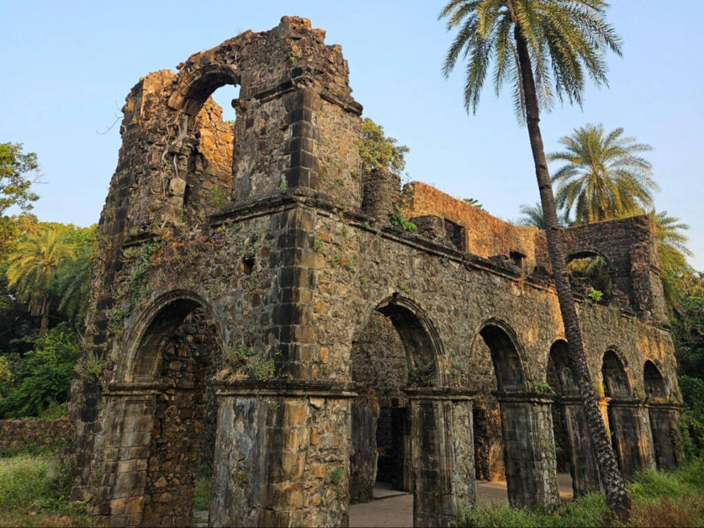 View of the ruins of the Vasai Fort