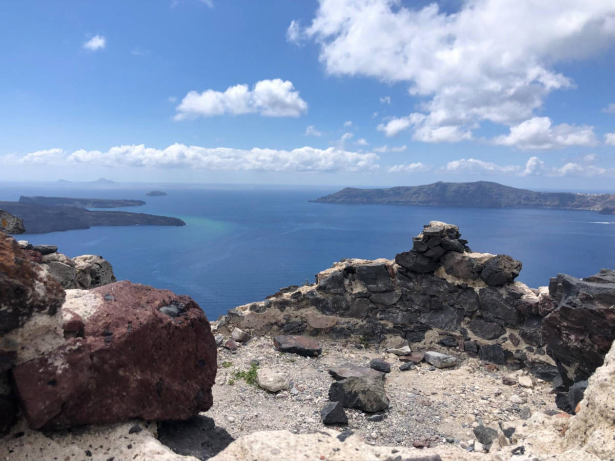 Coastal views from the top of Venetian fortress ruins on Skaros