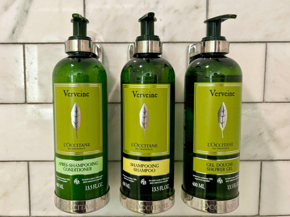 Close-up look of the Verveine toiletries by L’Occitane