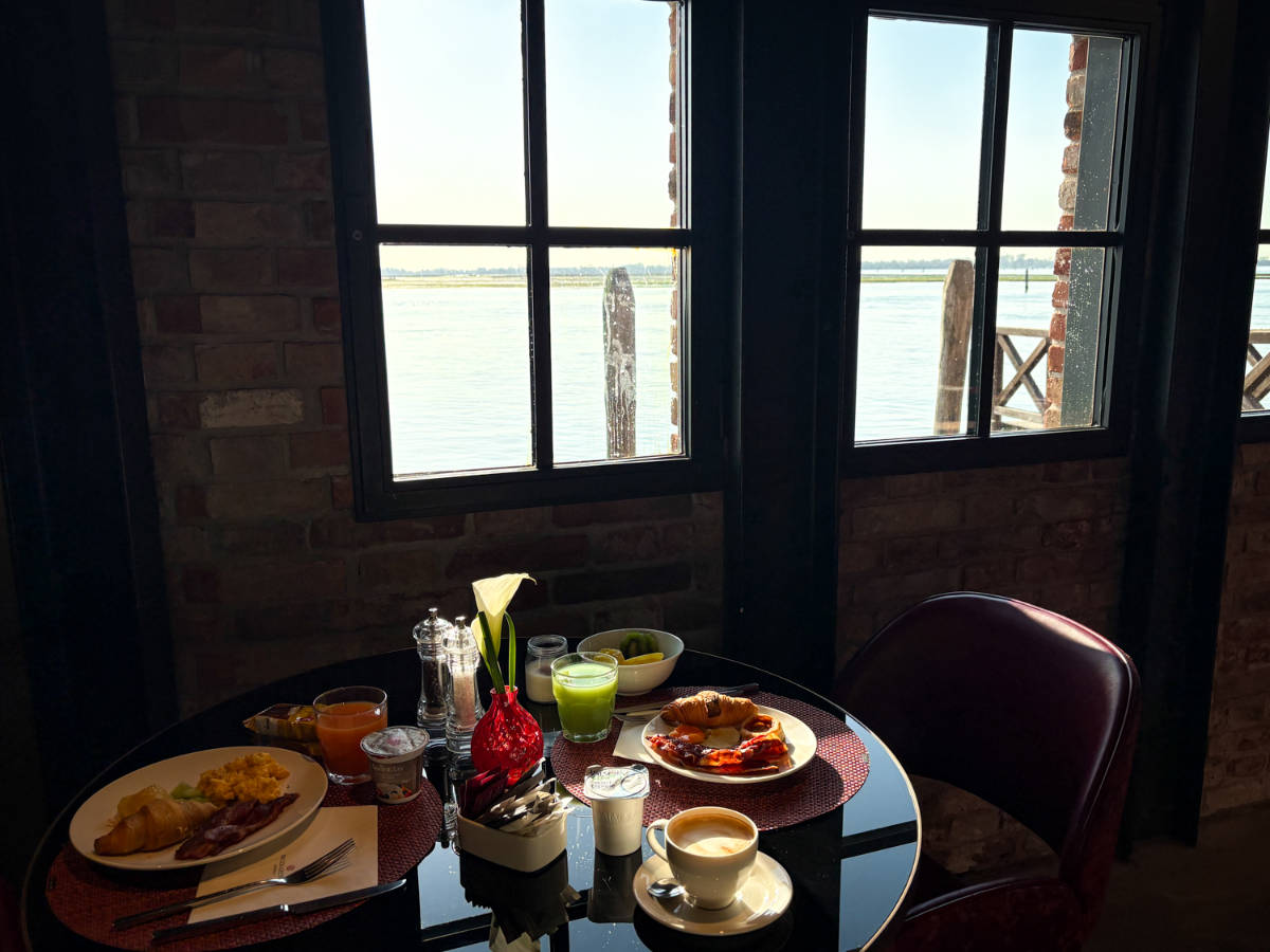 View of the water from the breakfast table by the window