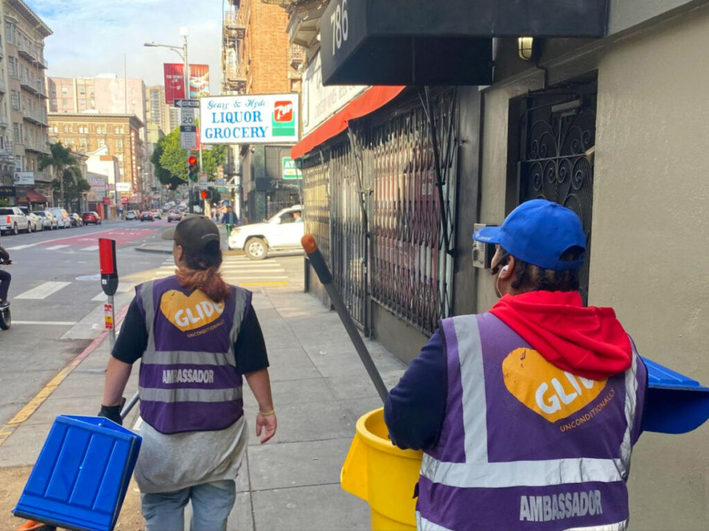 GLIDE volunteers roaming the streets