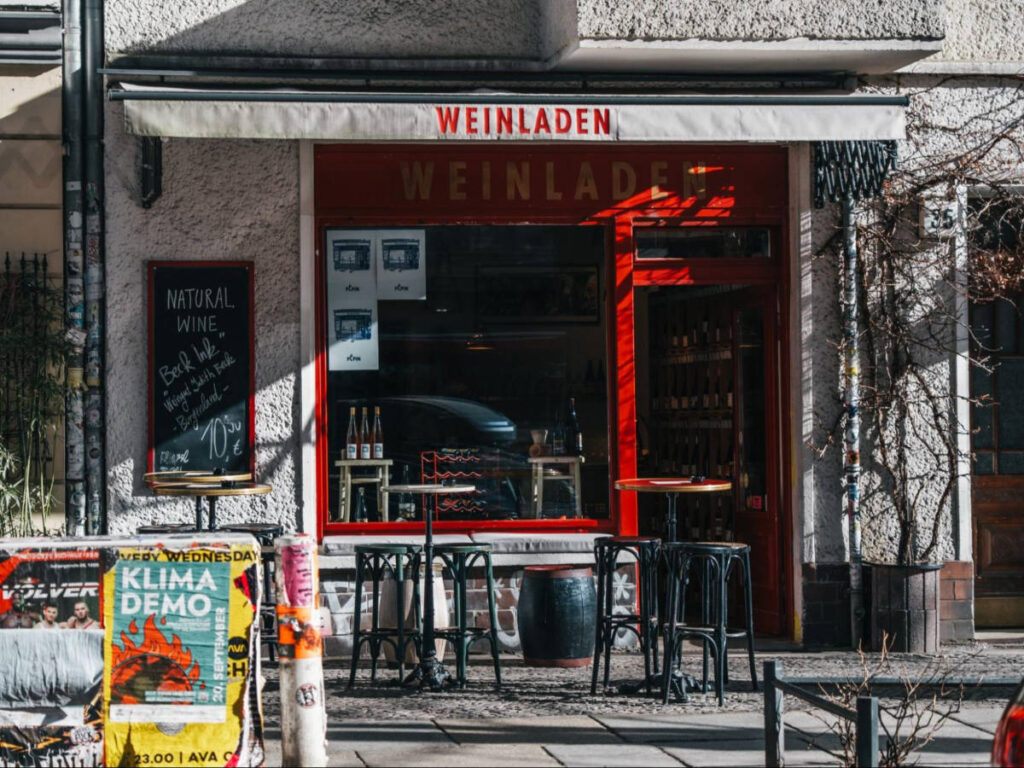 The storefront of wine bar Weinladen