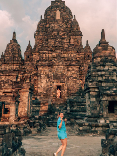 Amber Visch smiling for a photo in Yogyakarta, Indonesia